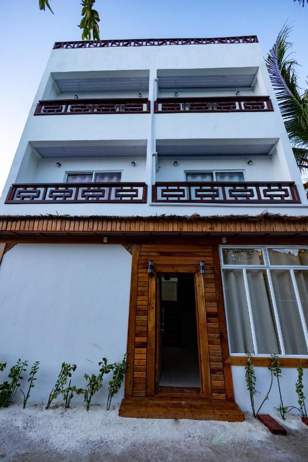 Batuta Maldives Fourson Hotel Thulusdhoo Eksteriør billede