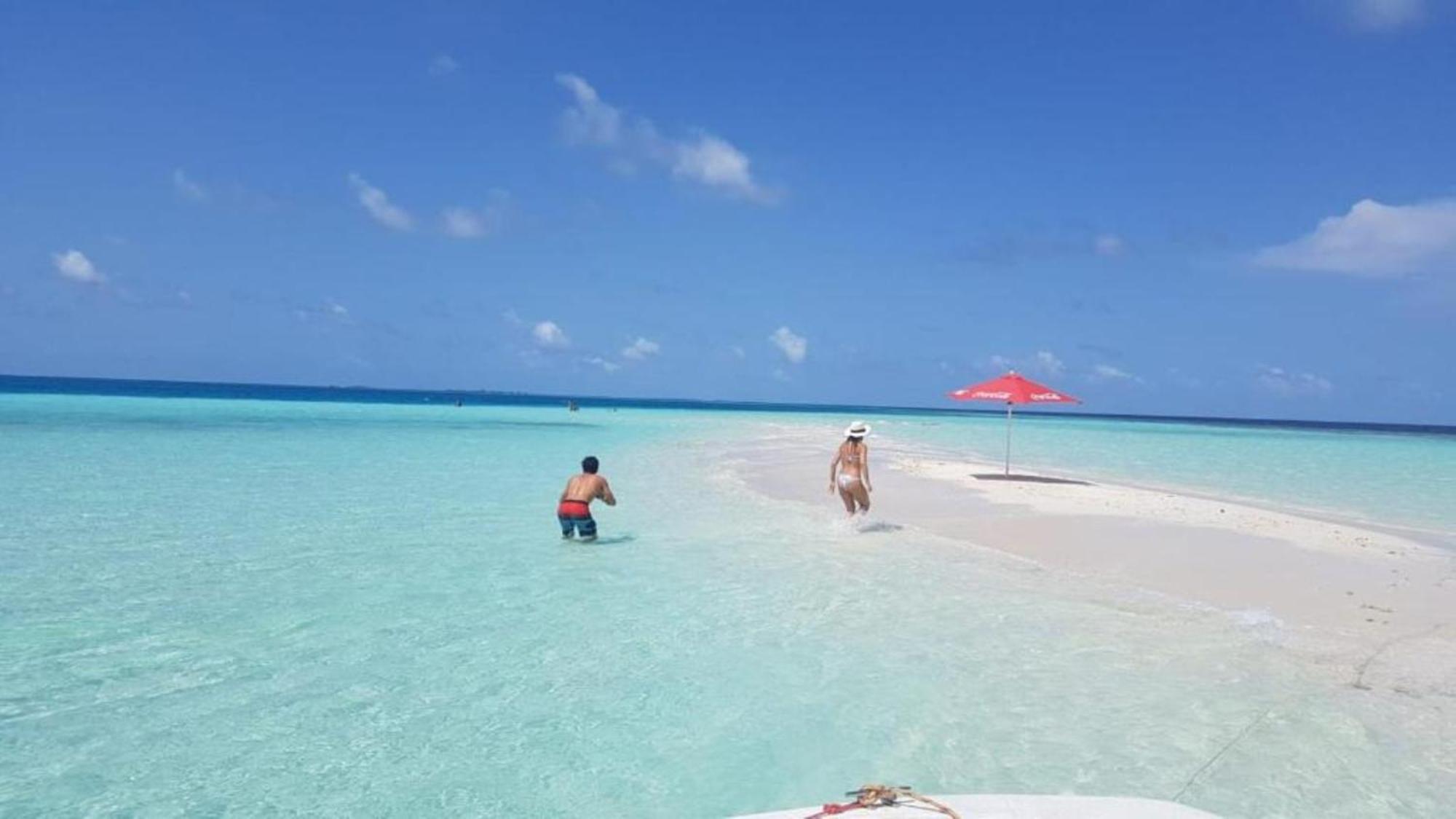 Batuta Maldives Fourson Hotel Thulusdhoo Eksteriør billede