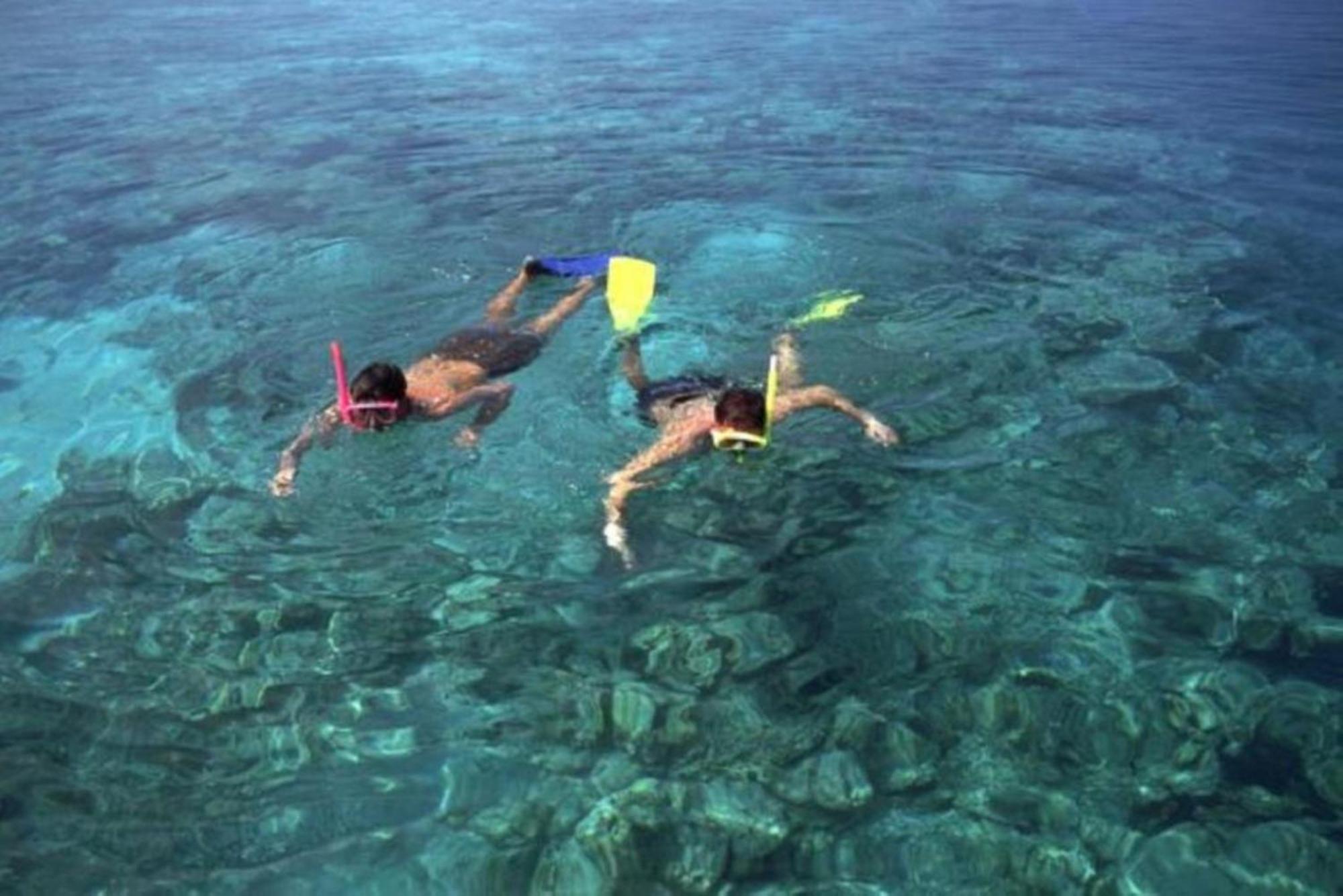 Batuta Maldives Fourson Hotel Thulusdhoo Eksteriør billede